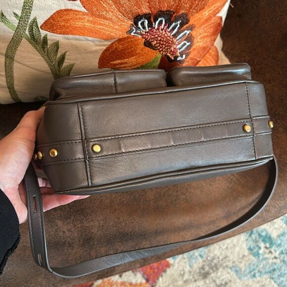 REBECCA MINKOFF CROSSBODY LEATHER JETTâBOXY BAG STUDS CARGO RINGS CLASPS NWOT - Picture 8 of 17